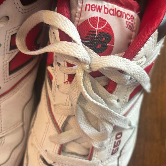 New Balance 550 BB550SE1 Men\'s Size 10.5 White Team Red Sneaker main image 15